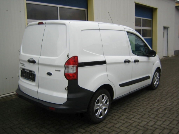 ​Ford Transit Courier  1,0 Ecco Boost Trend